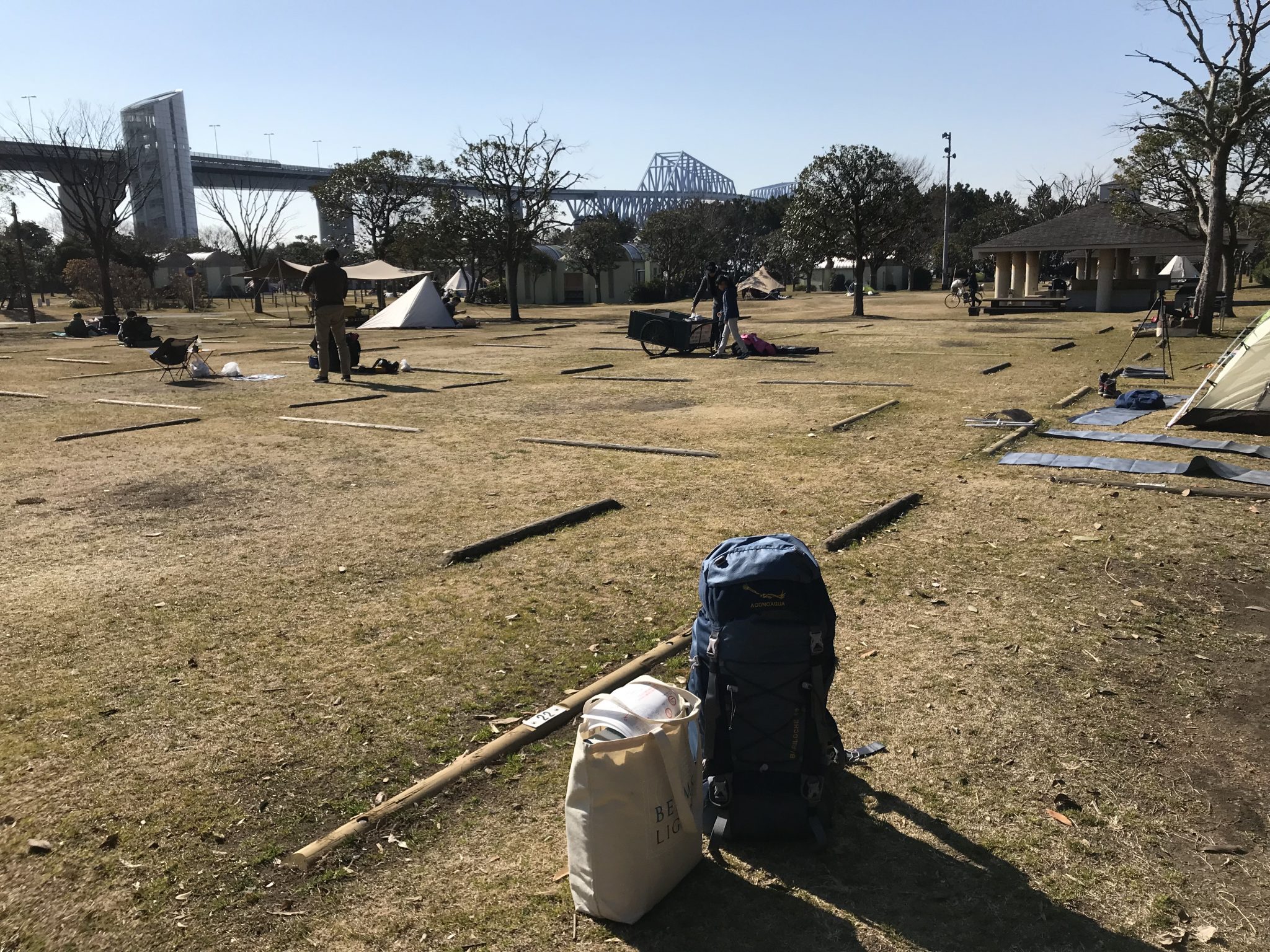 若洲海浜公園キャンプ場(1/3)